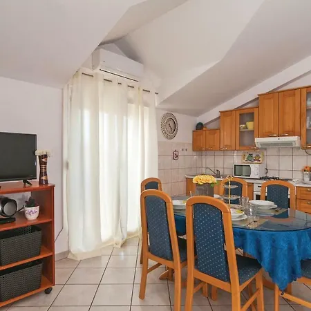 Two-bedroom In شقة